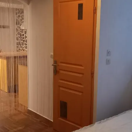 F2 Apartman Laroque-des-Albères